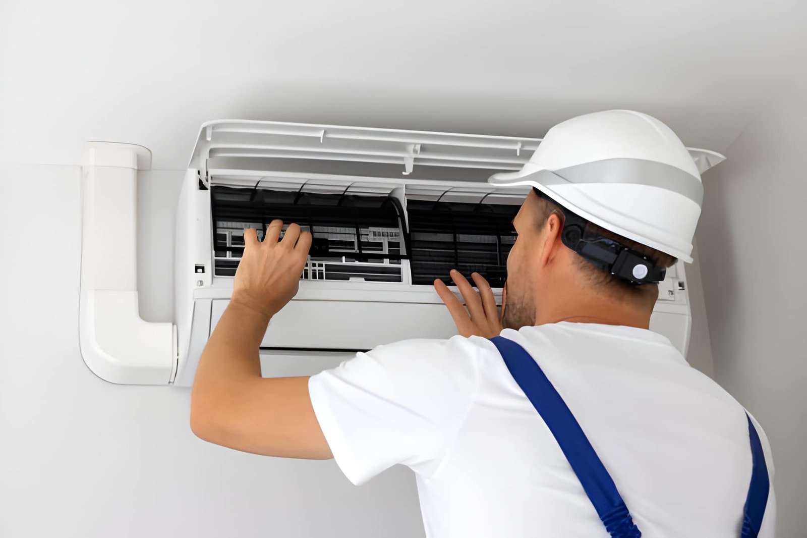 AC Repair Services in Dubai - Ocean Dubai Fitout Services